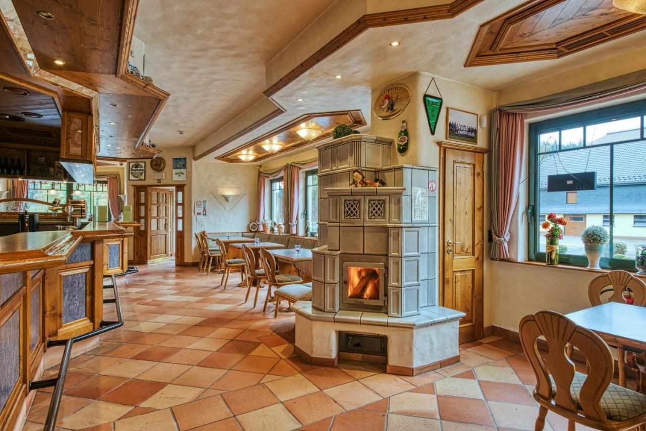 Hotel Haus Tiefenbach Büllingen Eksteriør bilde
