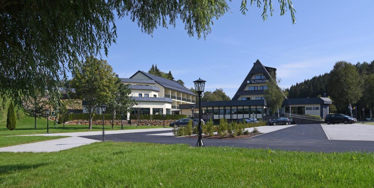 Hotel Haus Tiefenbach Büllingen Eksteriør bilde