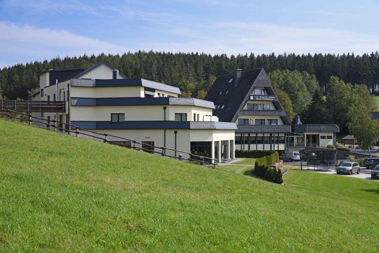 Hotel Haus Tiefenbach Büllingen Eksteriør bilde