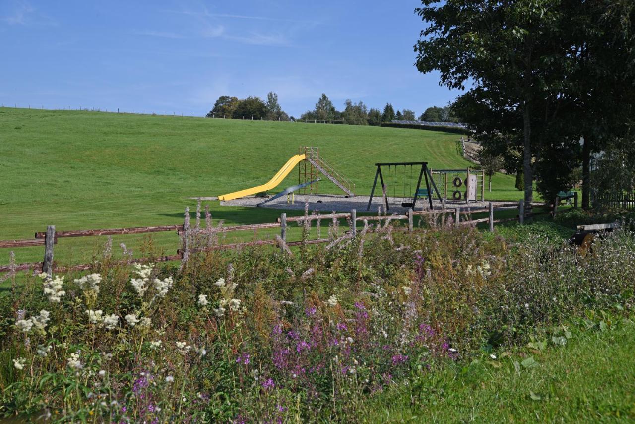 Hotel Haus Tiefenbach Büllingen Eksteriør bilde