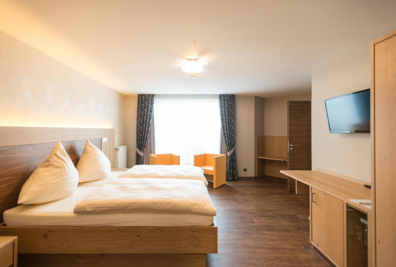 Hotel Haus Tiefenbach Büllingen Eksteriør bilde